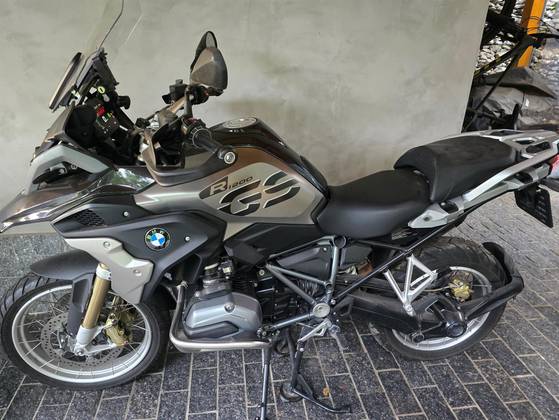 BMW R 1200 GS BMW R 1200 GS